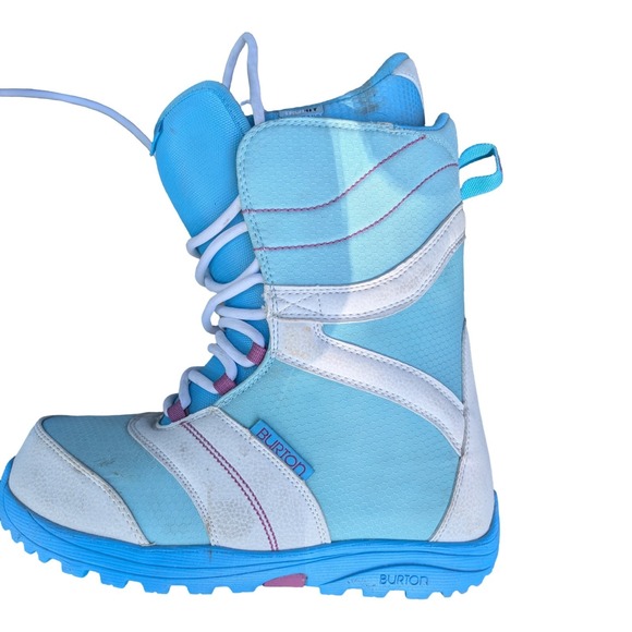 burton coco snowboard boots women& 39 Botas Negro Mujeres Sz 5 : Deportes y Actividades al Aire Libre It has a soft flex and plush liner to keep your feet comfy and cozy all day long Burton Coco Snowboard Boots, Women's,